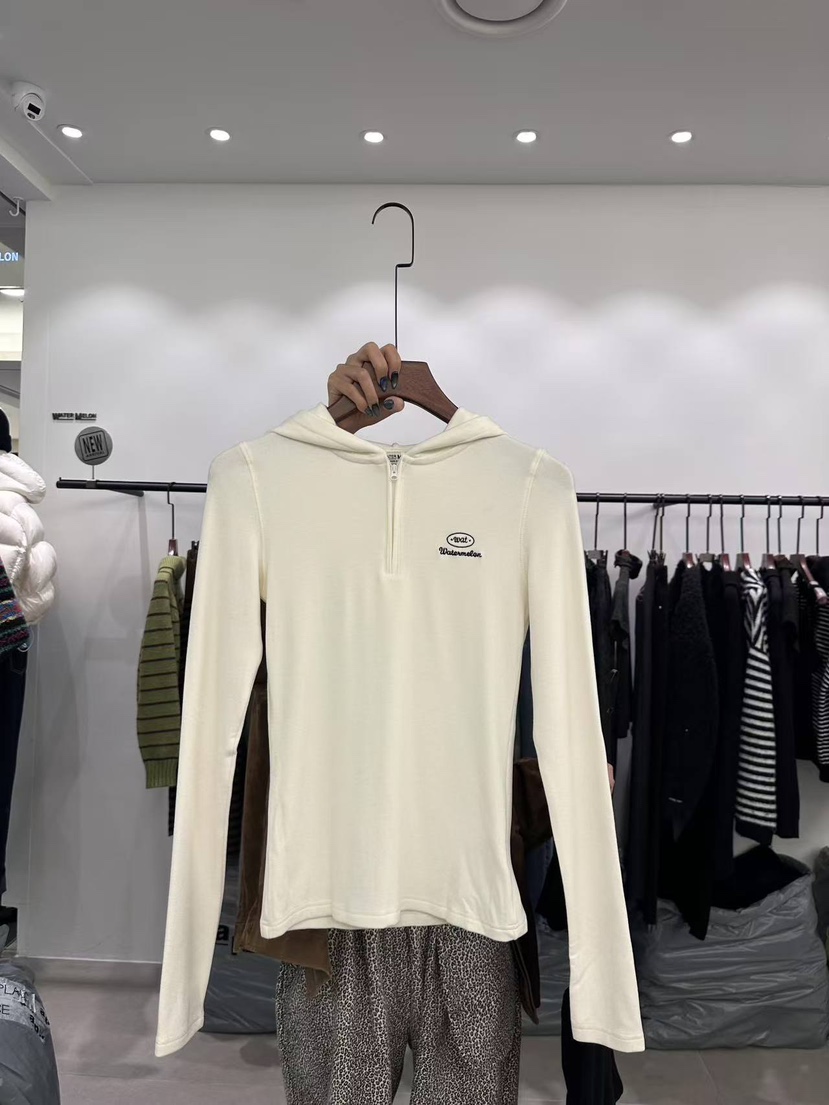 WATERMELON東大門㊣實拍女士新款真品時尚25秋冬熱賣長袖T恤WATER MELON長袖T恤圖色1