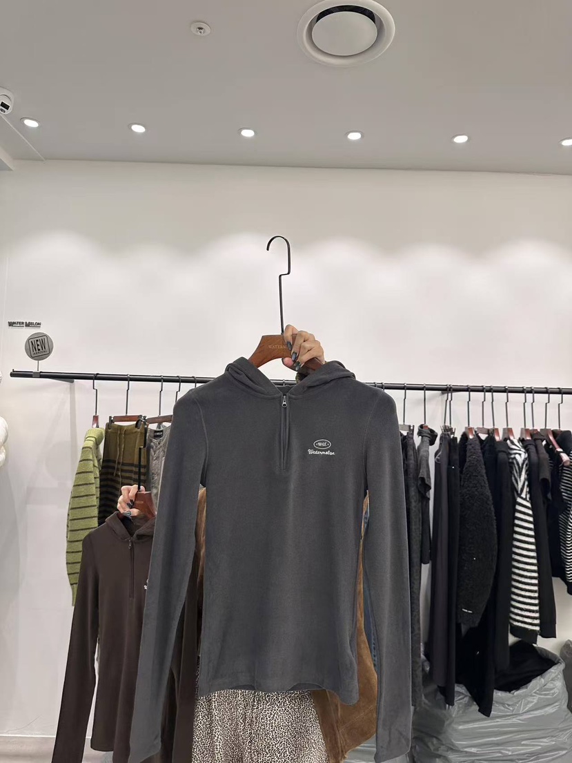 WATERMELON東大門㊣實拍女士新款真品時尚25秋冬熱賣長袖T恤WATER MELON長袖T恤圖色3