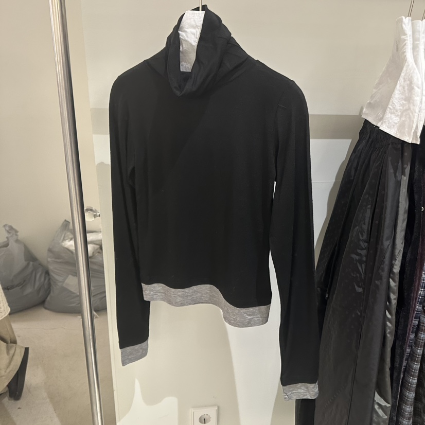 LOVE YOU SO MUCH/MORE THAN YESTERDAY東大門㊣直郵女士新品時尚長袖T恤假兩件LYSM/MORE THAN YESTERDAY長袖T恤圖色3