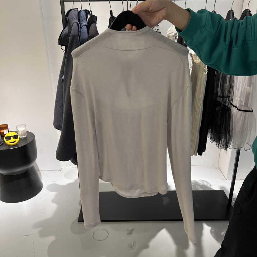 NEU ADULT韓國直郵㊣女士新款推薦職業25秋冬人氣長袖T恤高領NEU ADULT長袖T恤圖色2