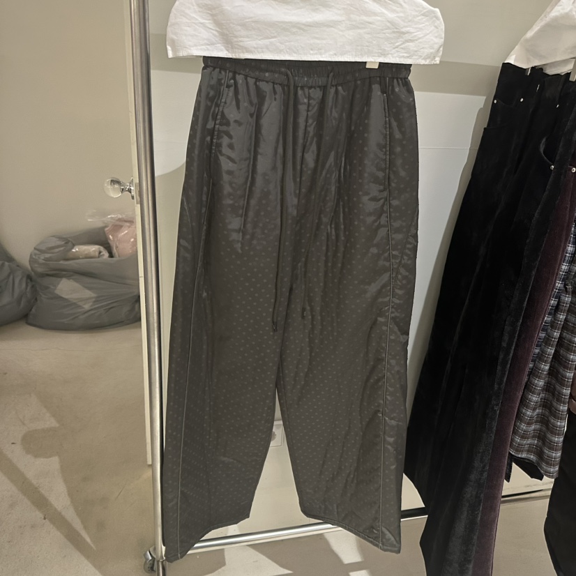 LOVE YOU SO MUCH/MORE THAN YESTERDAY韓國代購㊣女士新品真品休閑褲LYSM/MORE THAN YESTERDAY休閑褲圖色1