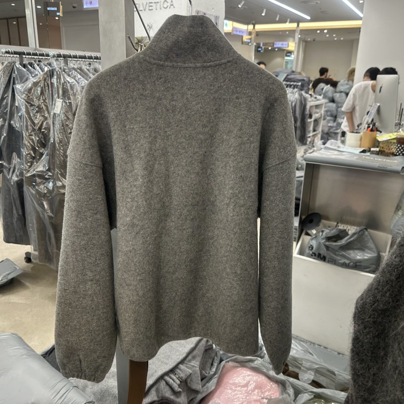 HELVETICA韓國代購㊣女裝新品時尚休閑熱賣人氣真品針織衫拉鏈HELVETICA針織衫