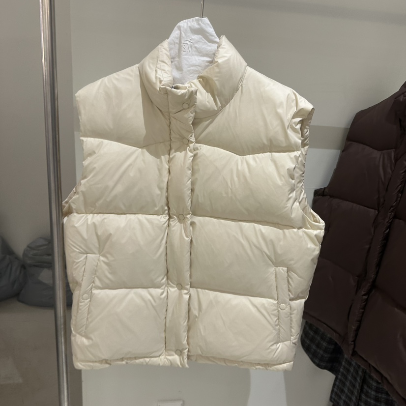 LOVE YOU SO MUCH/MORE THAN YESTERDAY東大門㊣實拍女裝新款休閑馬甲LYSM/MORE THAN YESTERDAY馬甲圖色1