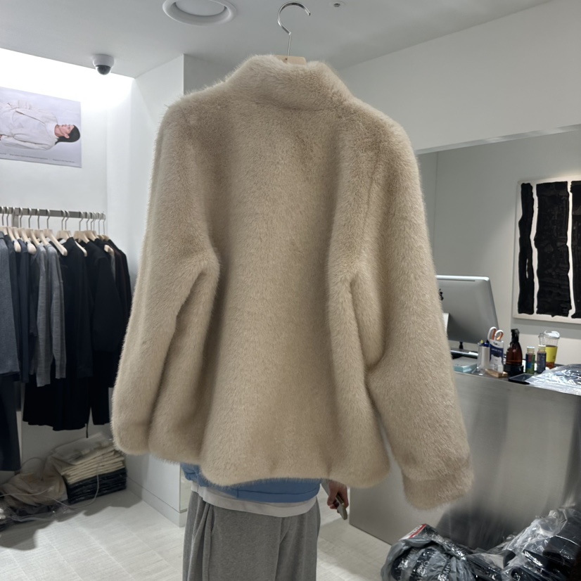 HAUTTE-P韓國代購㊣女裝新款25秋冬時尚真品熱賣短款大衣貂皮HAUTTE短款大衣