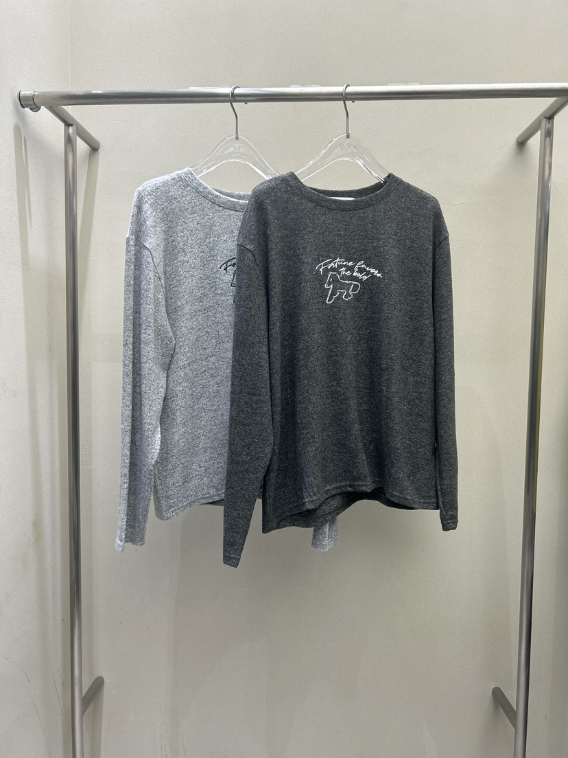 LATTE-P韓國代購㊣女裝新款職業真品熱賣25秋冬推薦長袖T恤LATTE-P長袖T恤