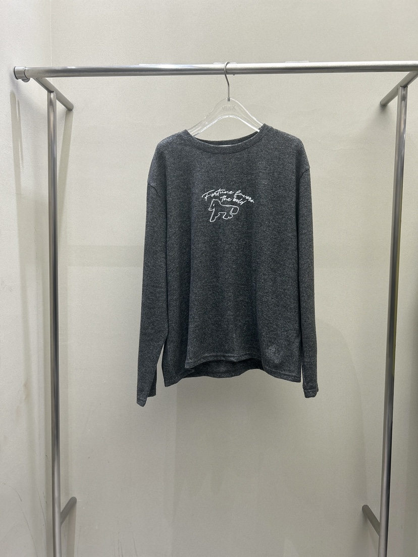 LATTE-P韓國代購㊣女裝新款職業真品熱賣25秋冬推薦長袖T恤LATTE-P長袖T恤圖色2