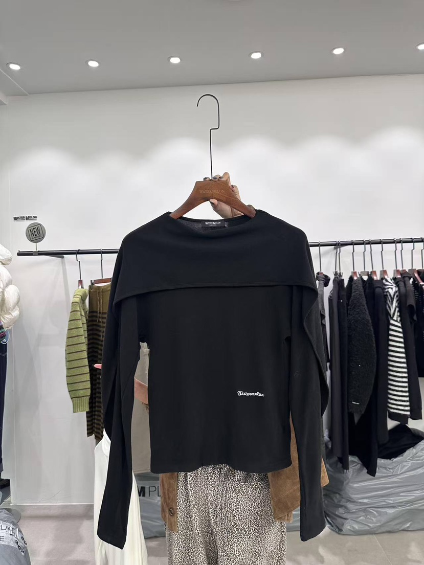 WATERMELON東大門㊣代購女士新品真品25秋冬時尚長袖T恤圍巾WATER MELON長袖T恤圖色4黑色