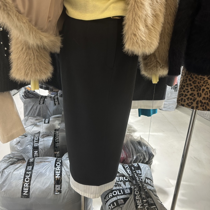NEROLI 36韓國代購㊣女士新品熱賣休閑25秋冬推薦人氣長裙NEROLI 36長裙圖色2墨色
