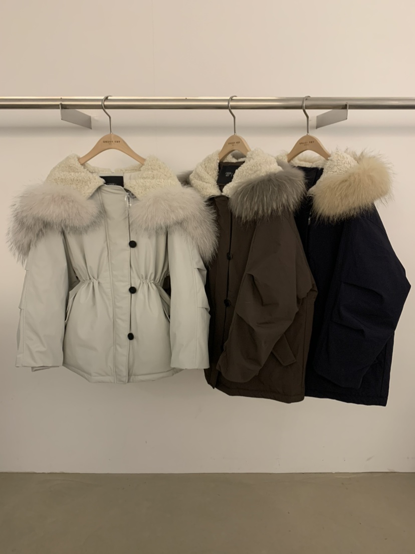 UNDER KEY東大門㊣直郵女裝新品人氣25秋冬短款羽絨服浣熊鴨絨UNDER KEY短款羽絨服