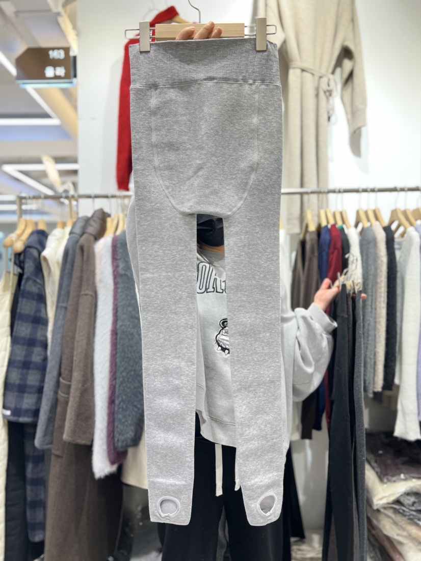 OLA韓國直郵㊣女士新款休閑推薦真品職業熱賣打底褲鯊魚褲加絨mellor/OLA打底褲/鯊魚褲
