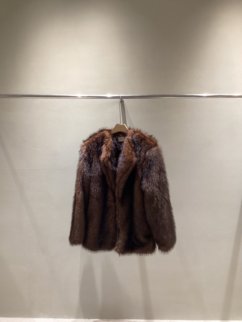 NEAR LEAP-P韓國直郵㊣女裝新款人氣休閑職業推薦短款大衣絨NEAR LEAP短款大衣圖色2