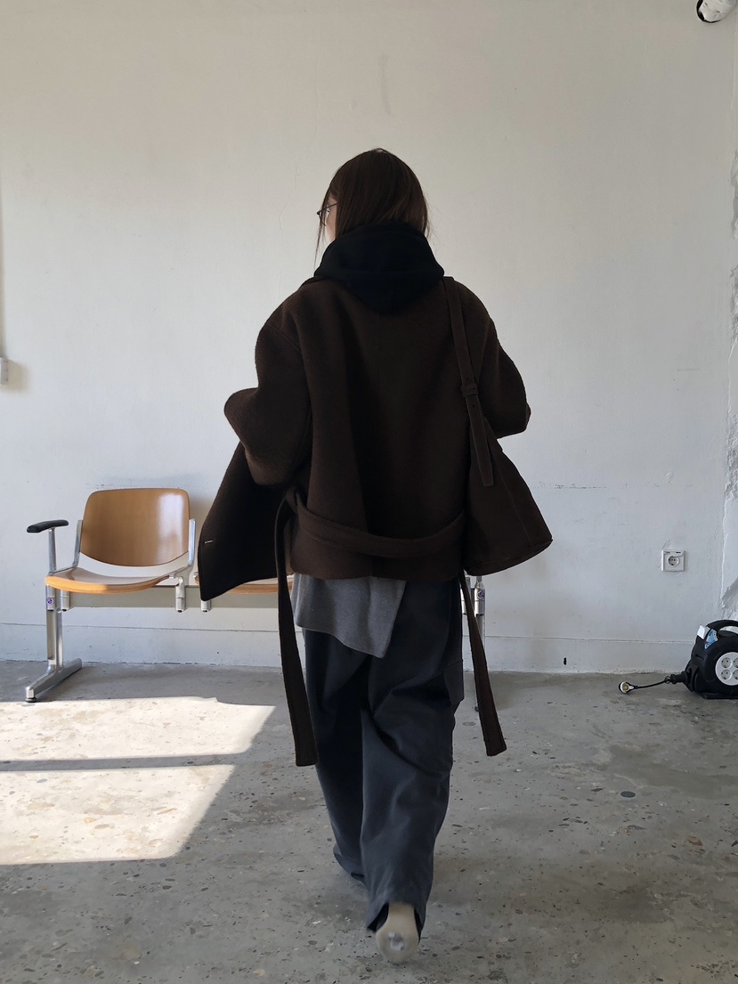 UNBOUND韓國代購㊣女士新款時尚熱賣推薦職業短款大衣含腰帶UNBOUND短款大衣