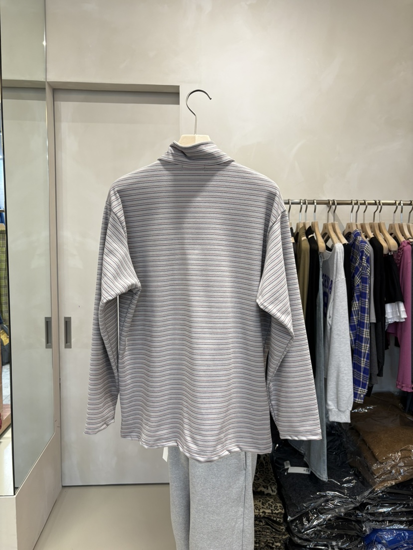 LIVE AID-P東大門㊣代購女裝新品休閑人氣時尚長袖T恤拉鏈LIVE AID-P長袖T恤