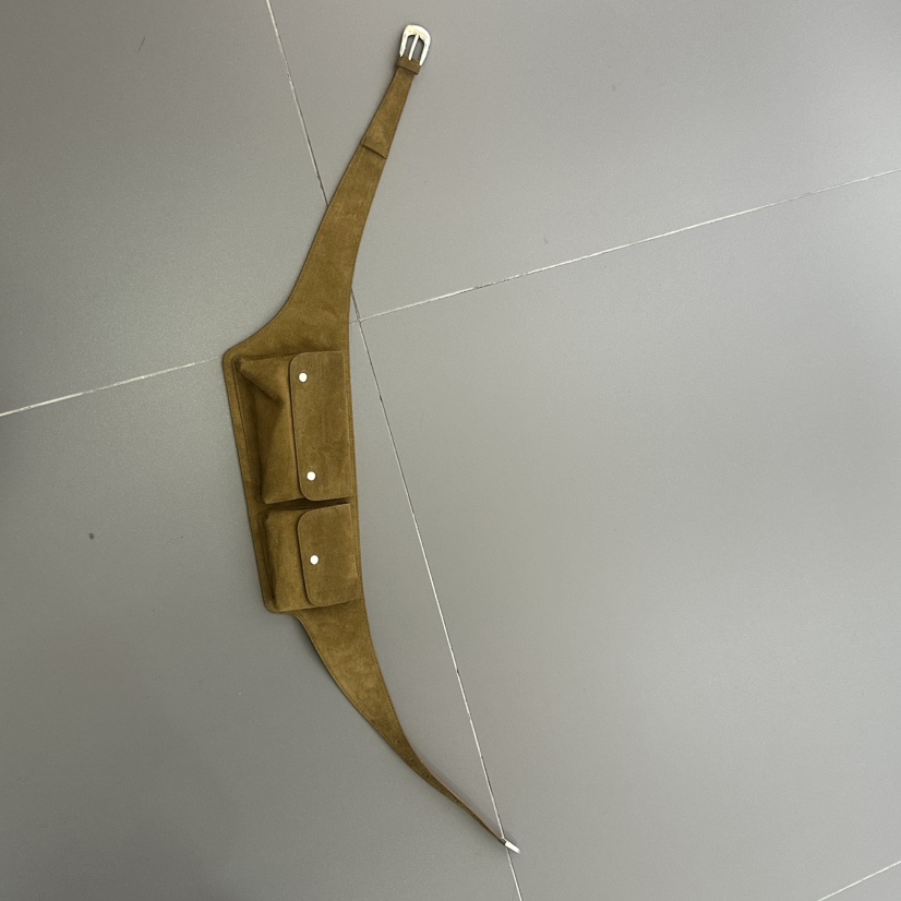 HELVETICA東大門㊣代購女裝新品真品時尚人氣職業25秋冬腰包HELVETICA腰包圖色1