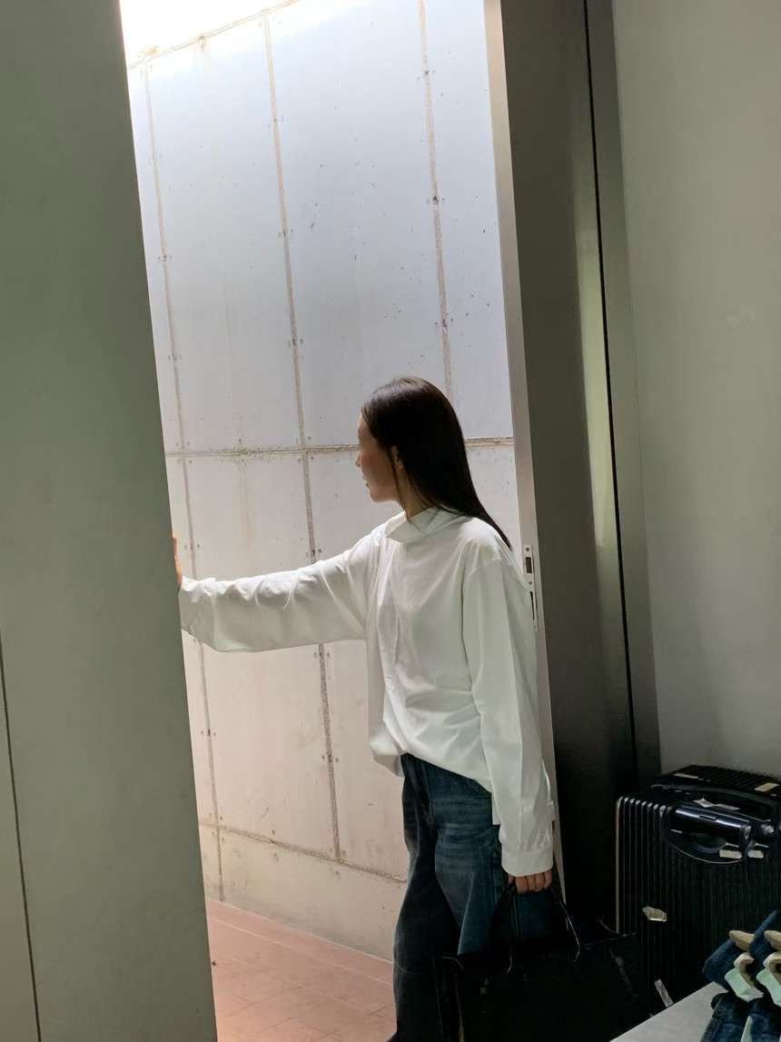 THENEEDS韓國直郵㊣女裝新款時尚人氣25秋冬休閑職業長袖T恤THENEEDS長袖T恤