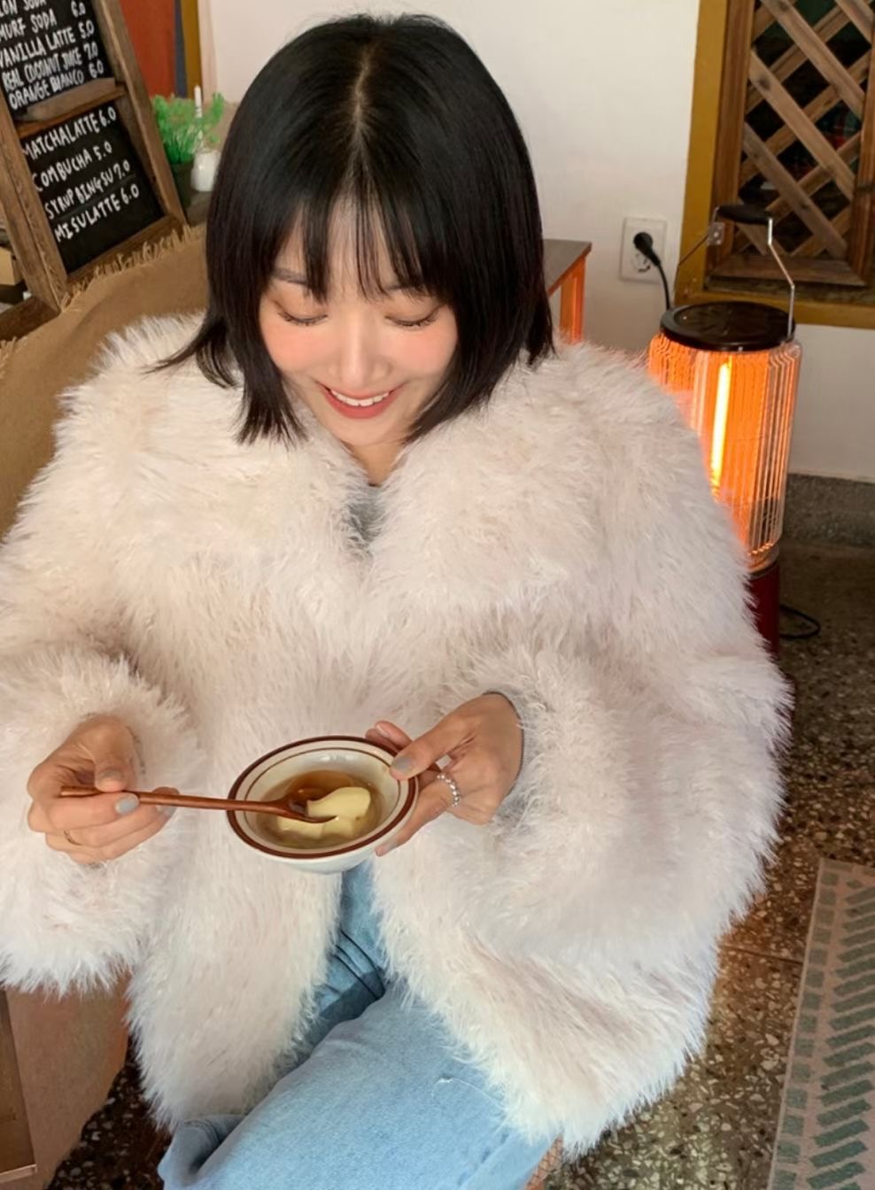 WEARME東大門㊣代購女士新品25秋冬推薦熱賣職業時尚短款大衣WEARME短款大衣圖色1