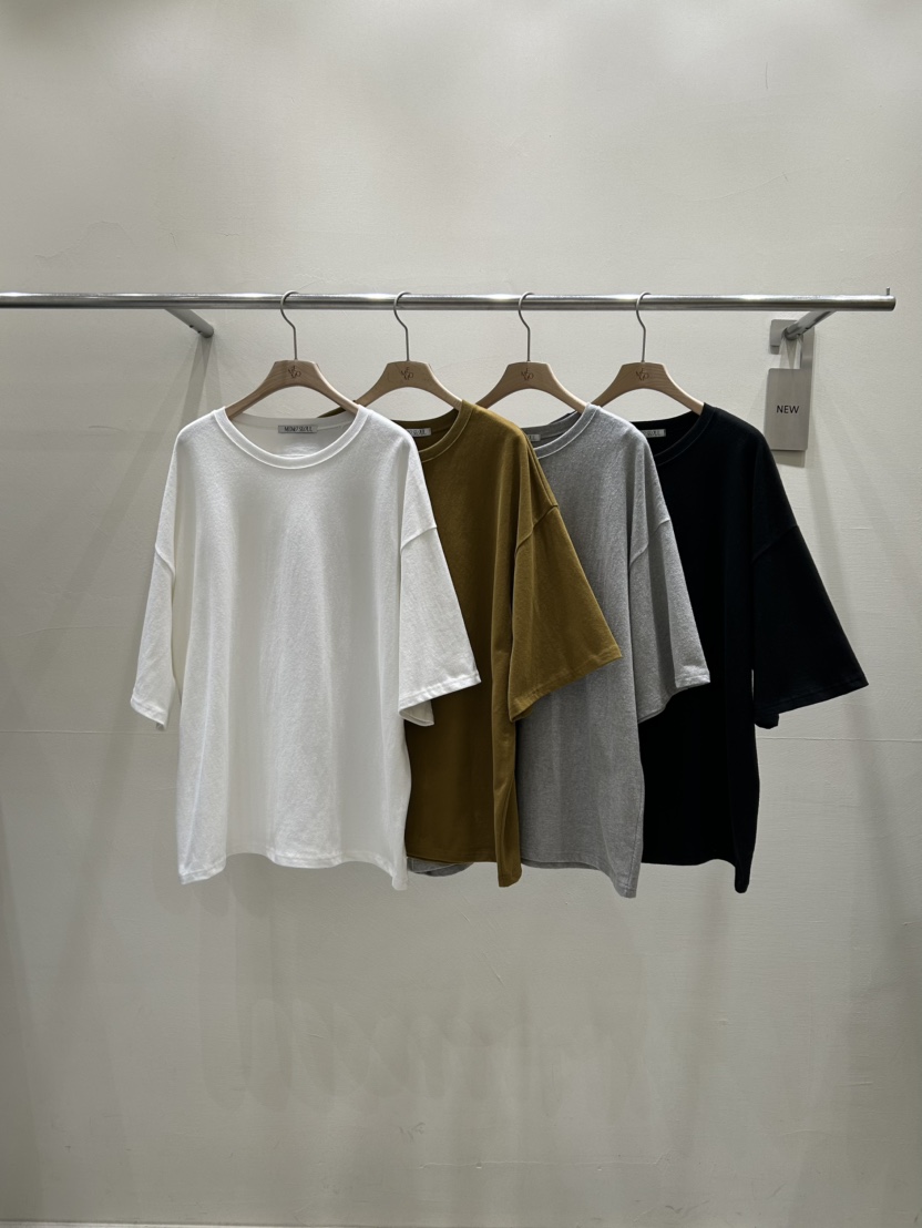 ME MO東大門㊣實拍女士新款人氣職業25秋冬真品T恤不含脖帶ME MOT恤