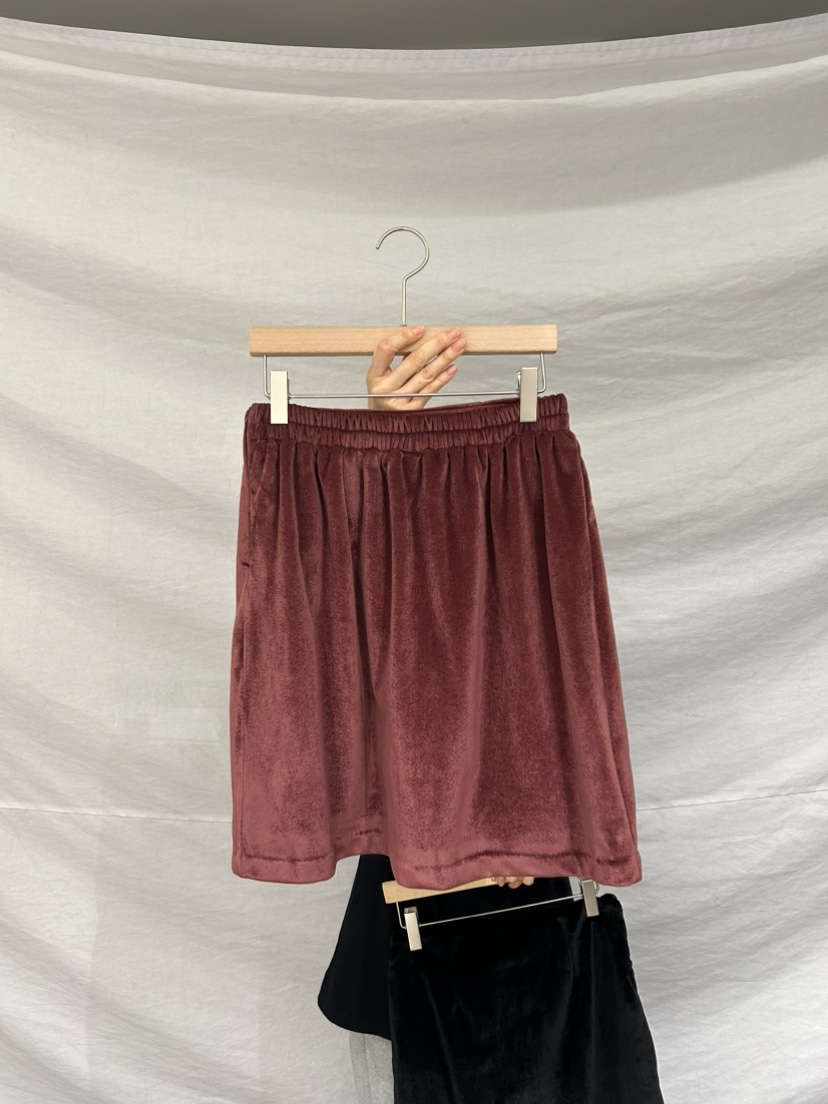 ME MO東大門㊣代購女士新款休閑職業人氣半身裙中短裙天鵝絨ME MO半身裙/中短裙