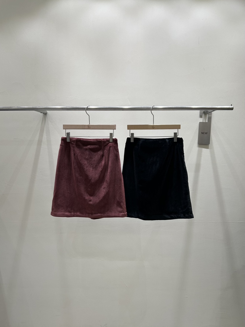 ME MO東大門㊣代購女士新款休閑職業人氣半身裙中短裙天鵝絨ME MO半身裙/中短裙