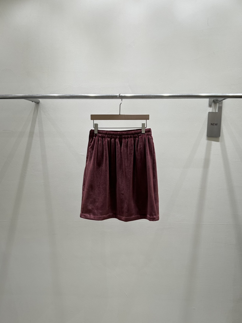 ME MO東大門㊣代購女士新款休閑職業人氣半身裙中短裙天鵝絨ME MO半身裙/中短裙