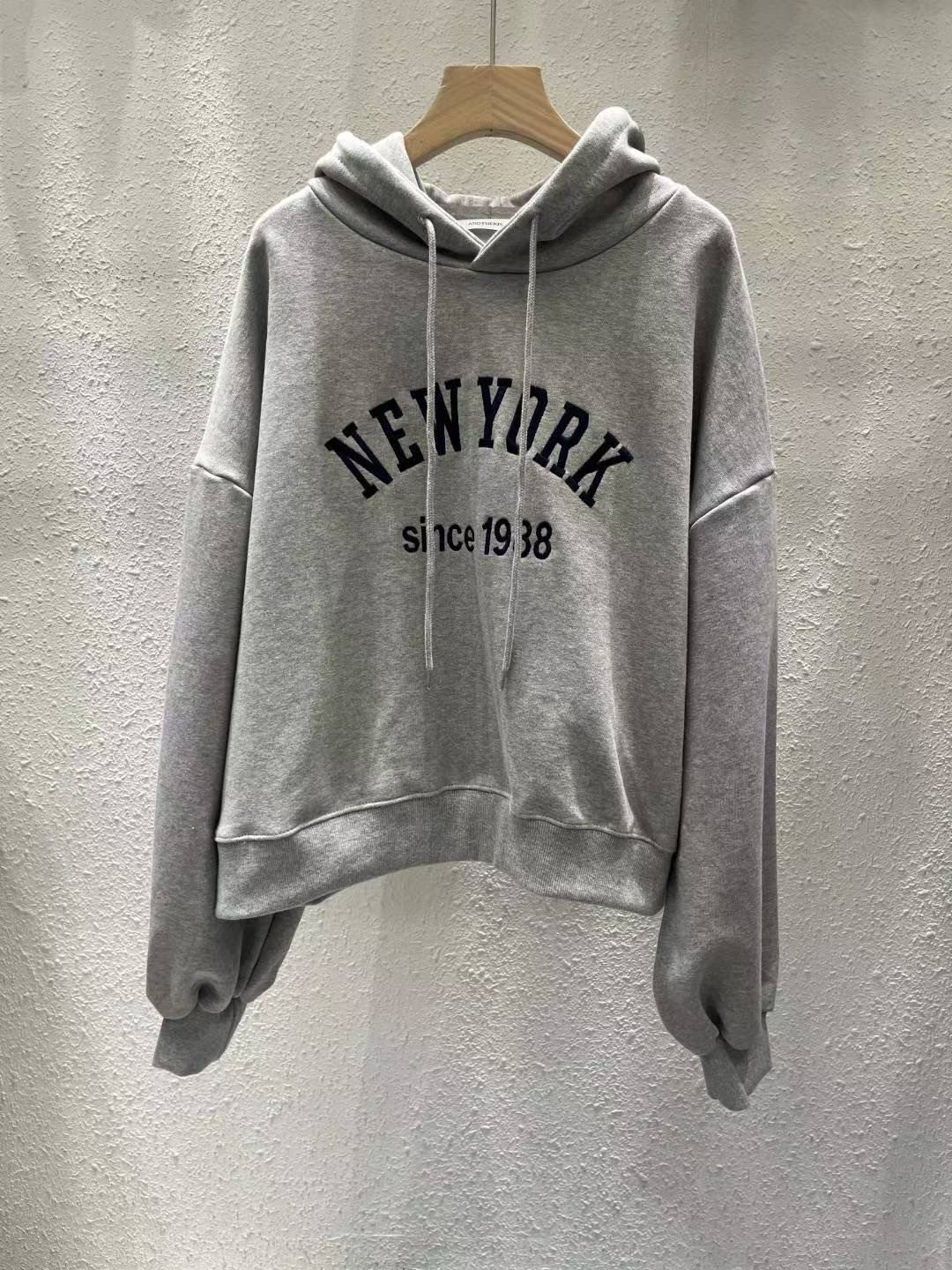 ANOTHERPLAN韓國代購㊣女裝新款職業休閑時尚衛衣連帽衫刺繡ANOTHERPLAN衛衣圖色2