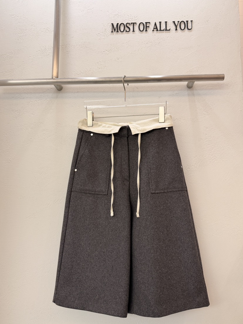 MOST OF ALL U東大門㊣實拍女士新款職業推薦25秋冬短褲羊毛MOST OF ALL U短褲圖色1