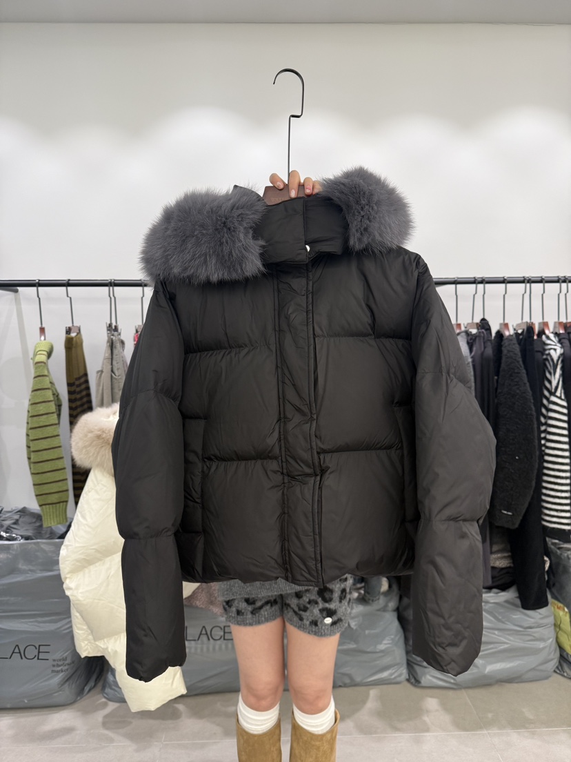 WATERMELON東大門㊣直郵女士新品休閑短款羽絨服狐貍填充鴨絨WATER MELON短款羽絨服圖色2