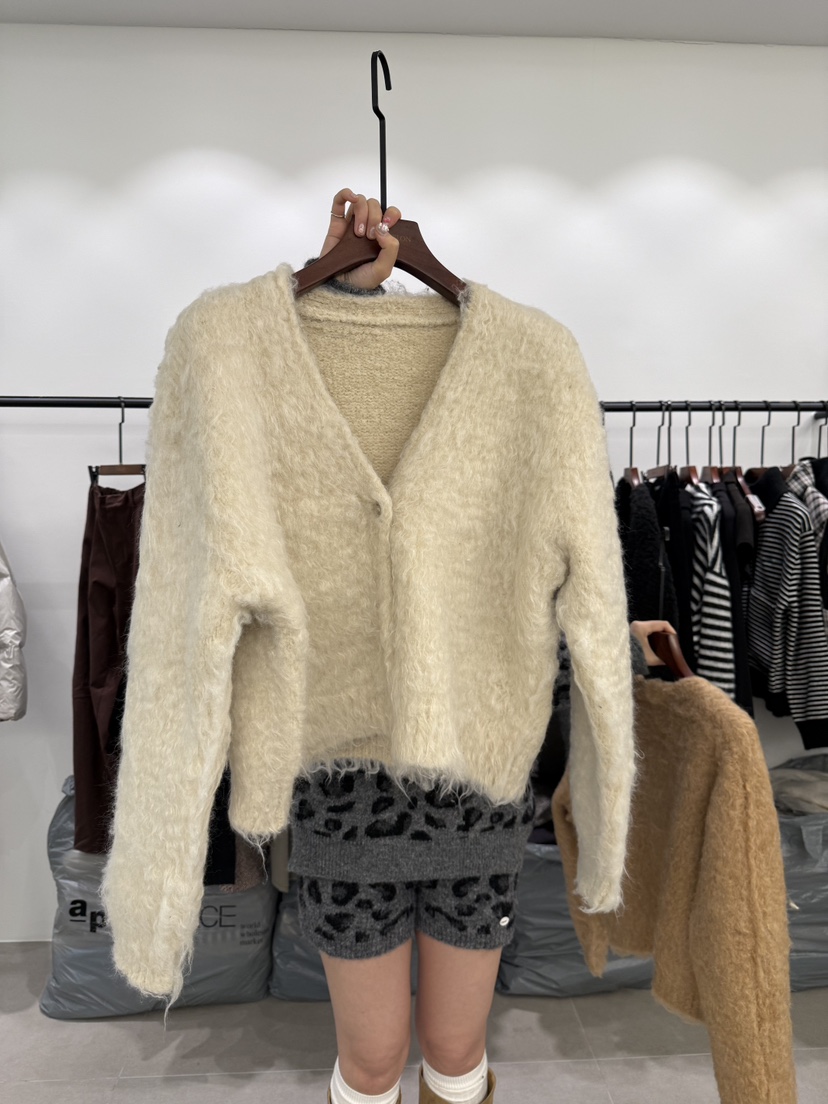 WATERMELON韓國代購㊣女士新品真品熱賣職業時尚推薦針織衫WATER MELON針織衫圖色1