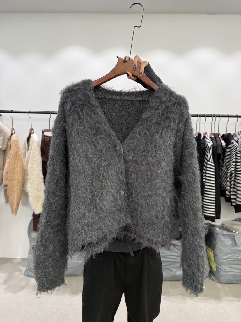 WATERMELON韓國代購㊣女士新品真品熱賣職業時尚推薦針織衫WATER MELON針織衫圖色3