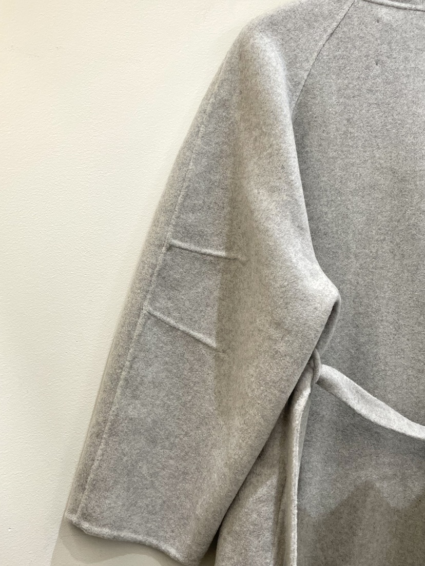 OBSESS東大門㊣代購女裝新品熱賣真品人氣中長款大衣含腰帶OBSESS/EARLY BIRD中長款大衣