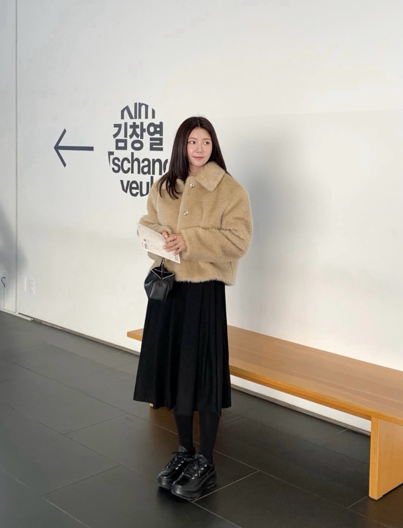 COURGETTE東大門㊣直郵女士新款推薦時尚職業真品短款大衣皮草COURGETTE短款大衣