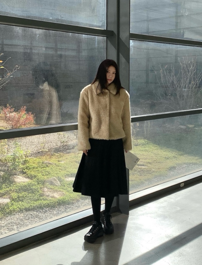 COURGETTE東大門㊣直郵女士新款推薦時尚職業真品短款大衣皮草COURGETTE短款大衣