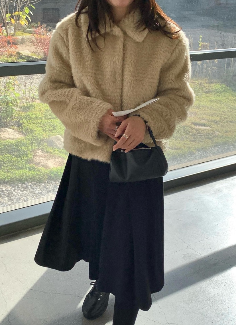 COURGETTE東大門㊣直郵女士新款推薦時尚職業真品短款大衣皮草COURGETTE短款大衣