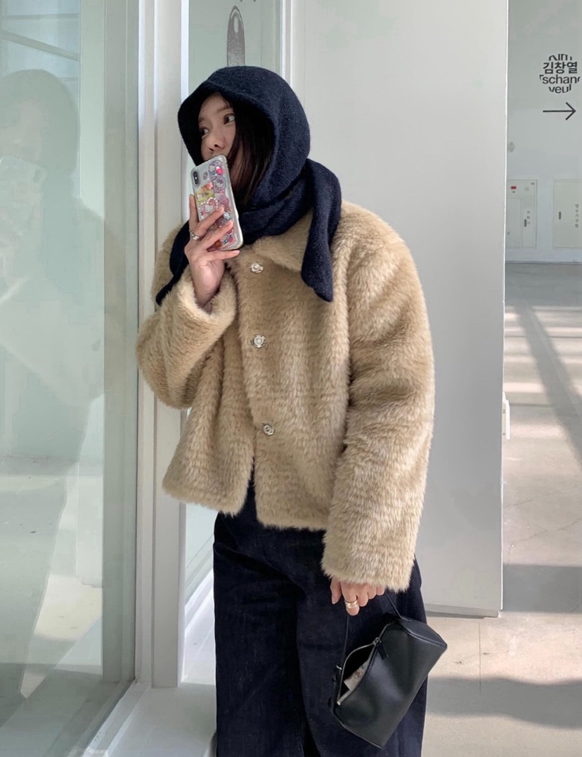 COURGETTE東大門㊣直郵女士新款推薦時尚職業真品短款大衣皮草COURGETTE短款大衣