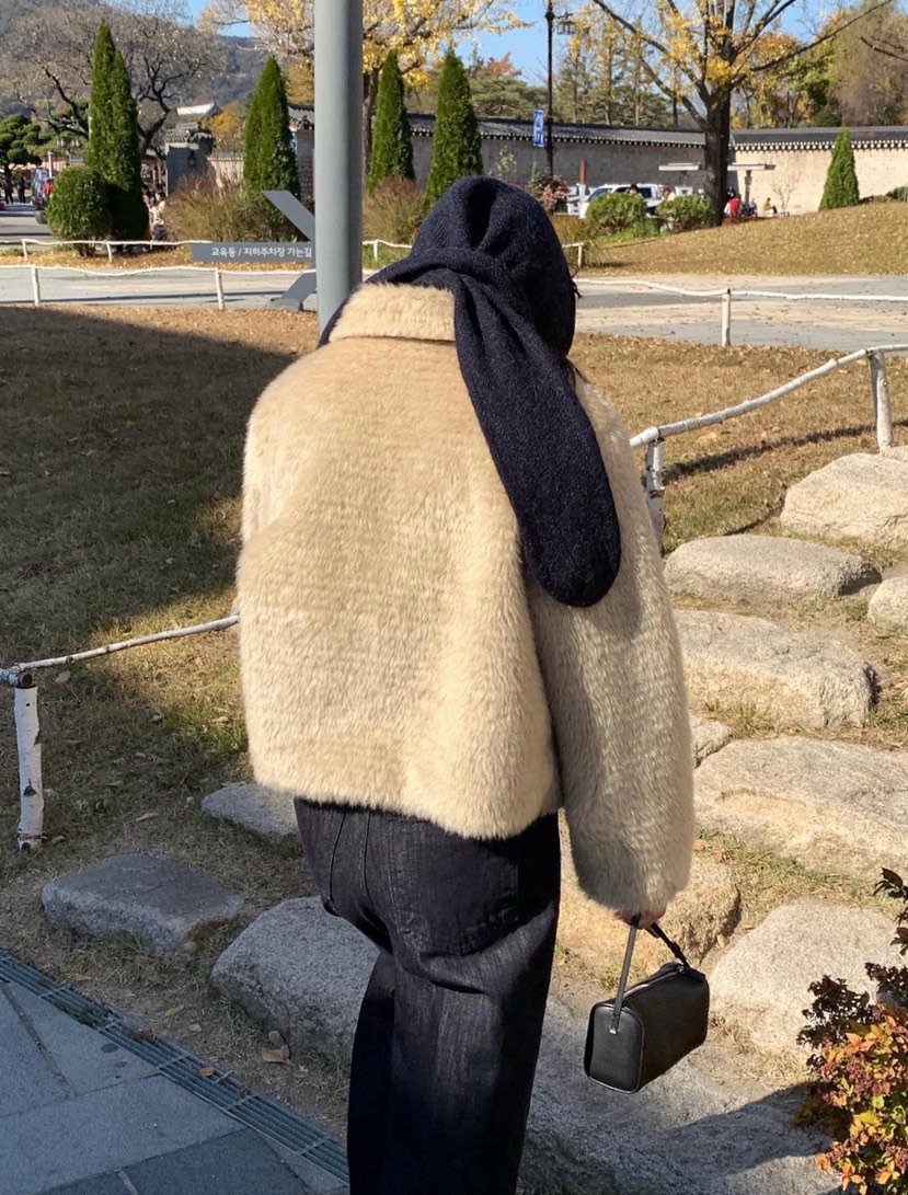 COURGETTE東大門㊣直郵女士新款推薦時尚職業真品短款大衣皮草COURGETTE短款大衣