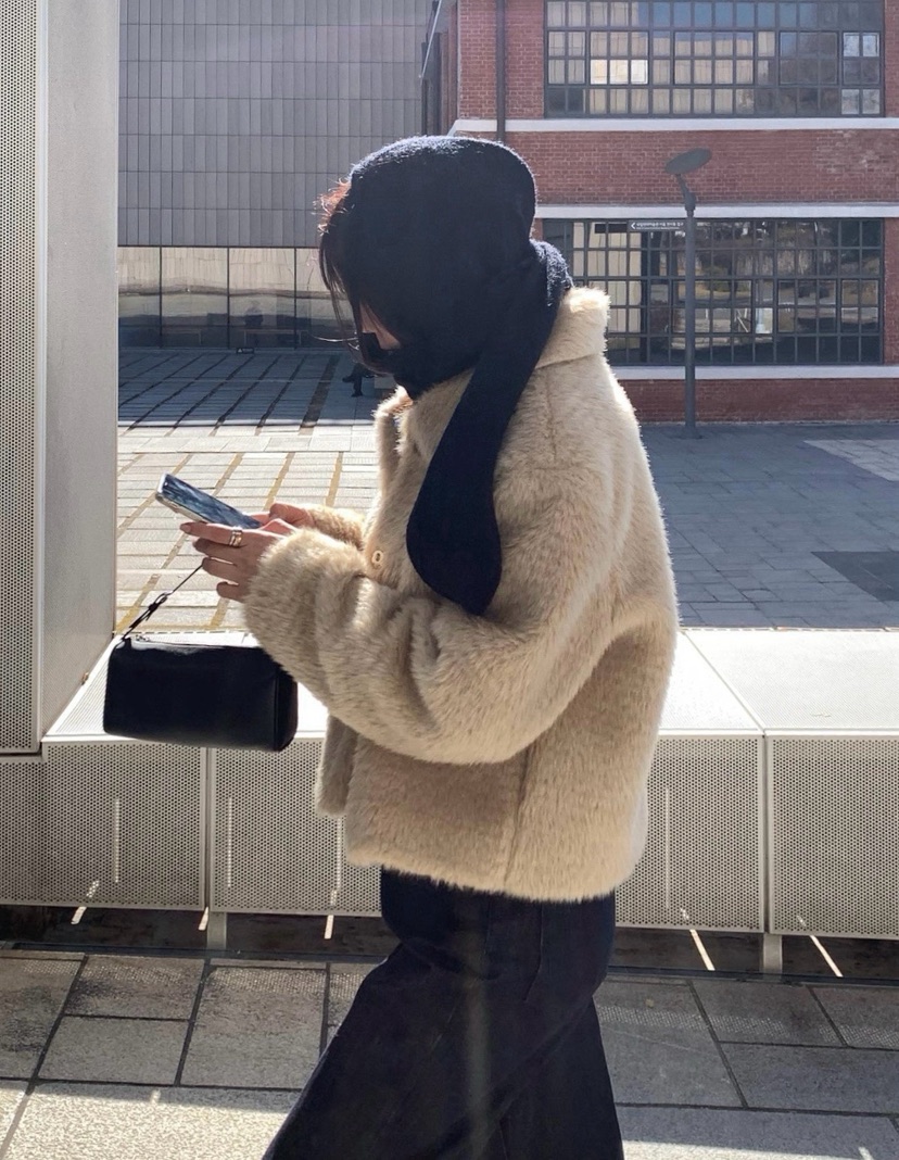 COURGETTE東大門㊣直郵女士新款推薦時尚職業真品短款大衣皮草COURGETTE短款大衣