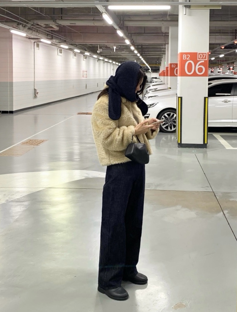 COURGETTE東大門㊣直郵女士新款推薦時尚職業真品短款大衣皮草COURGETTE短款大衣