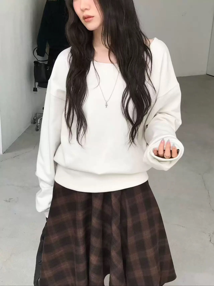 NUESE東大門㊣代購女士新款熱賣人氣休閑推薦職業衛衣加絨露肩NUESE衛衣圖色1