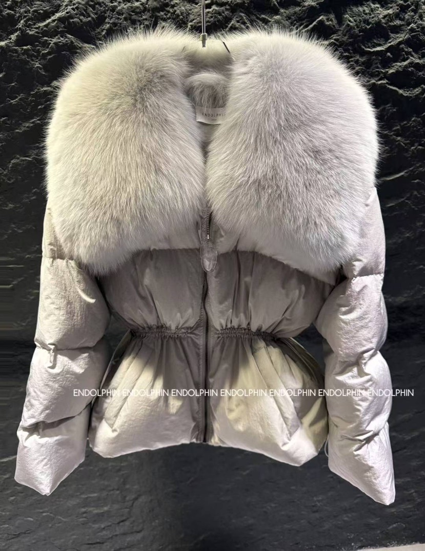 ENDOLPHIN東大門㊣直郵女裝新品熱賣人氣短款羽絨服狐貍填充絨ENDOLPHIN短款羽絨服