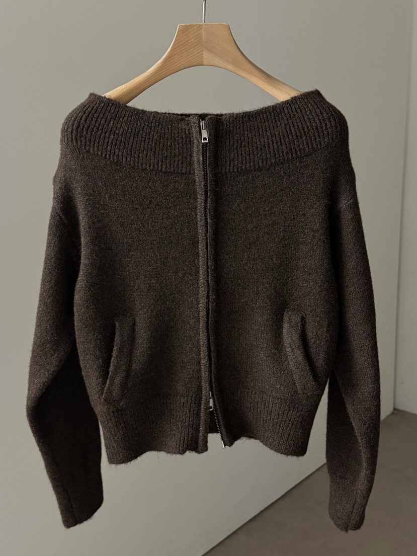 LOWBURN韓國直郵㊣女裝新款職業人氣時尚25秋冬針織衫拉鏈露肩LOWBURN針織衫圖色2