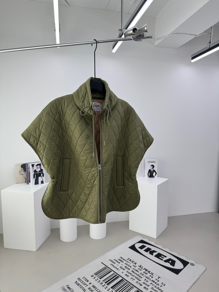 RED-A東大門㊣實拍女士新款休閑推薦熱賣人氣馬甲披肩絎縫RED-A馬甲圖色1