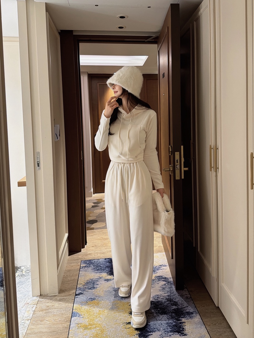 CLOTH東大門㊣實拍女士新品推薦人氣熱賣真品25秋冬套裝套裝CLOTH套裝