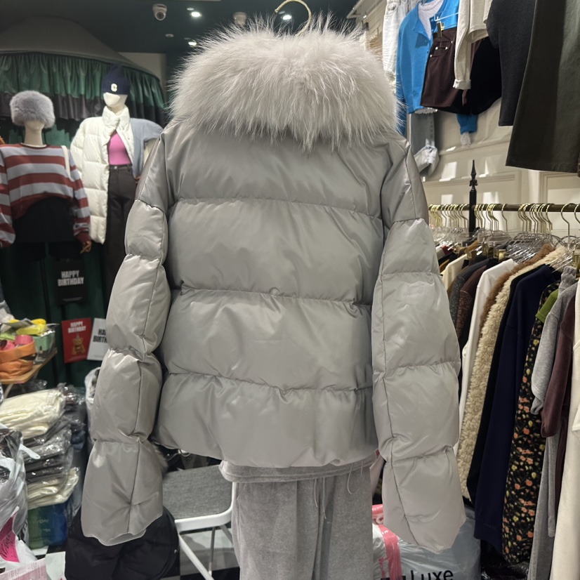 3COLOR韓國代購㊣女士新品人氣短款羽絨服毛領可拆可拆卸鴨絨Three color短款羽絨服