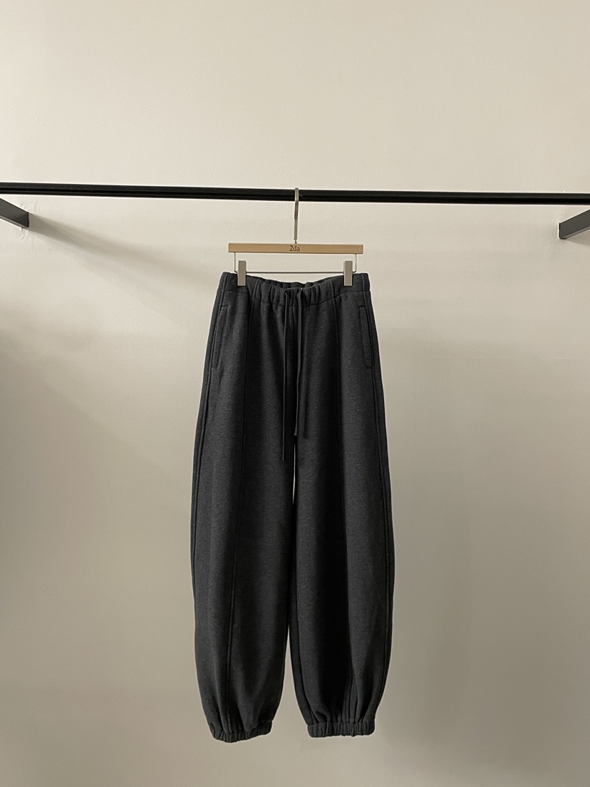 2DA/DARIMI-P韓國直郵㊣女士新品人氣職業25秋冬休閑褲加絨2DA/DARIMI-P休閑褲圖色2墨色