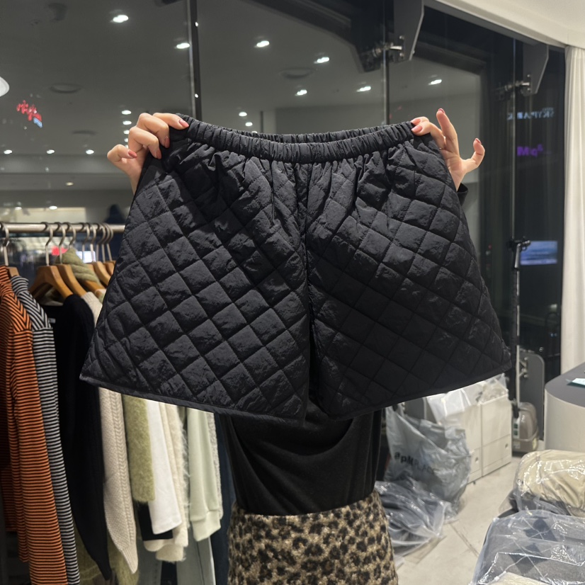 TREND SELLER/G東大門㊣實拍女士新品熱賣25秋冬時尚短褲G/TREND SELLER短褲圖色1