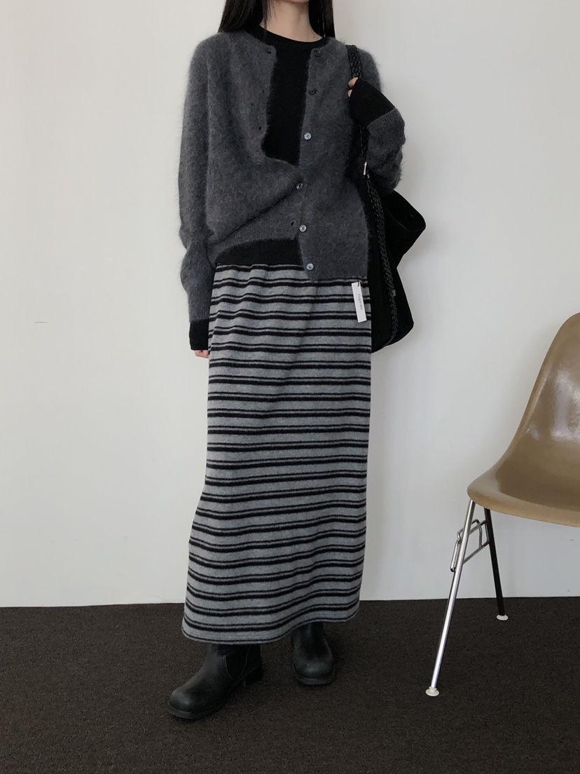 B_GARDER韓國直郵㊣女裝新款人氣時尚25秋冬推薦真品長裙條紋B.GARDER長裙