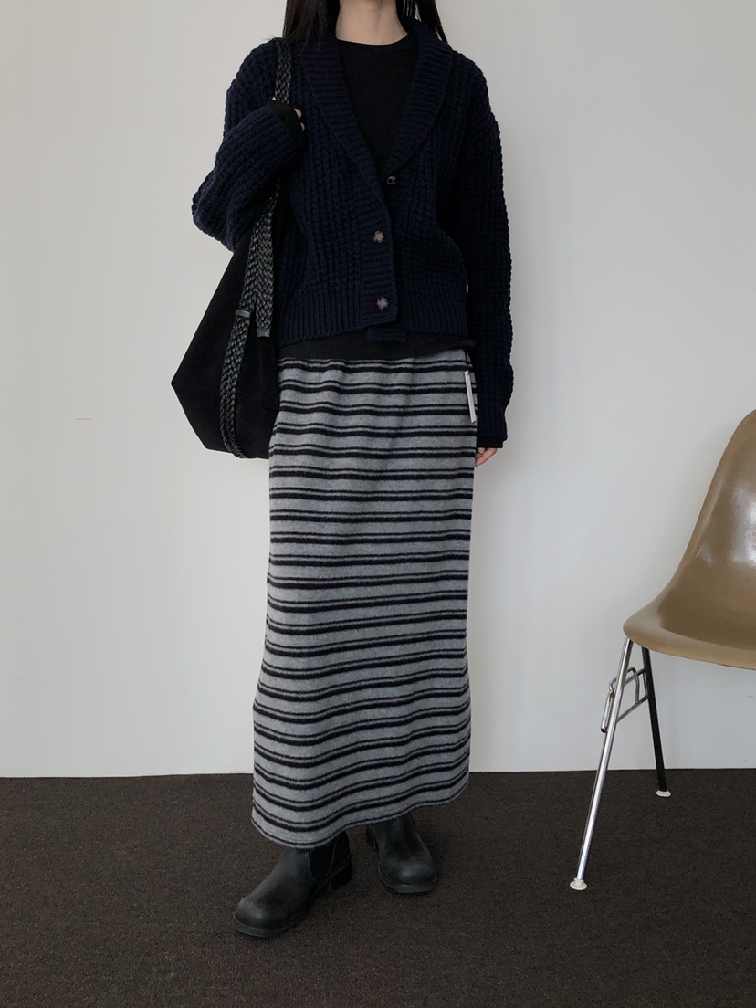 B_GARDER韓國直郵㊣女裝新款人氣時尚25秋冬推薦真品長裙條紋B.GARDER長裙