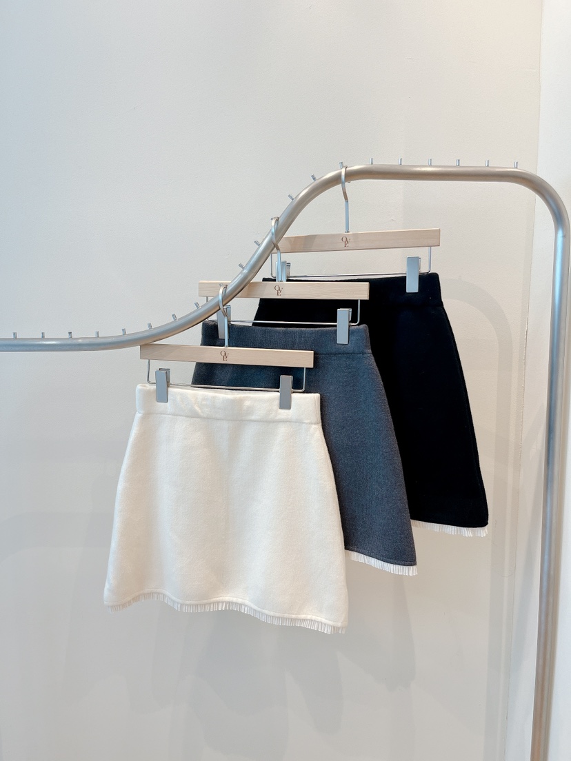 OVE韓國直郵㊣女士新品25秋冬真品推薦職業熱賣人氣時尚短裙OVE短裙