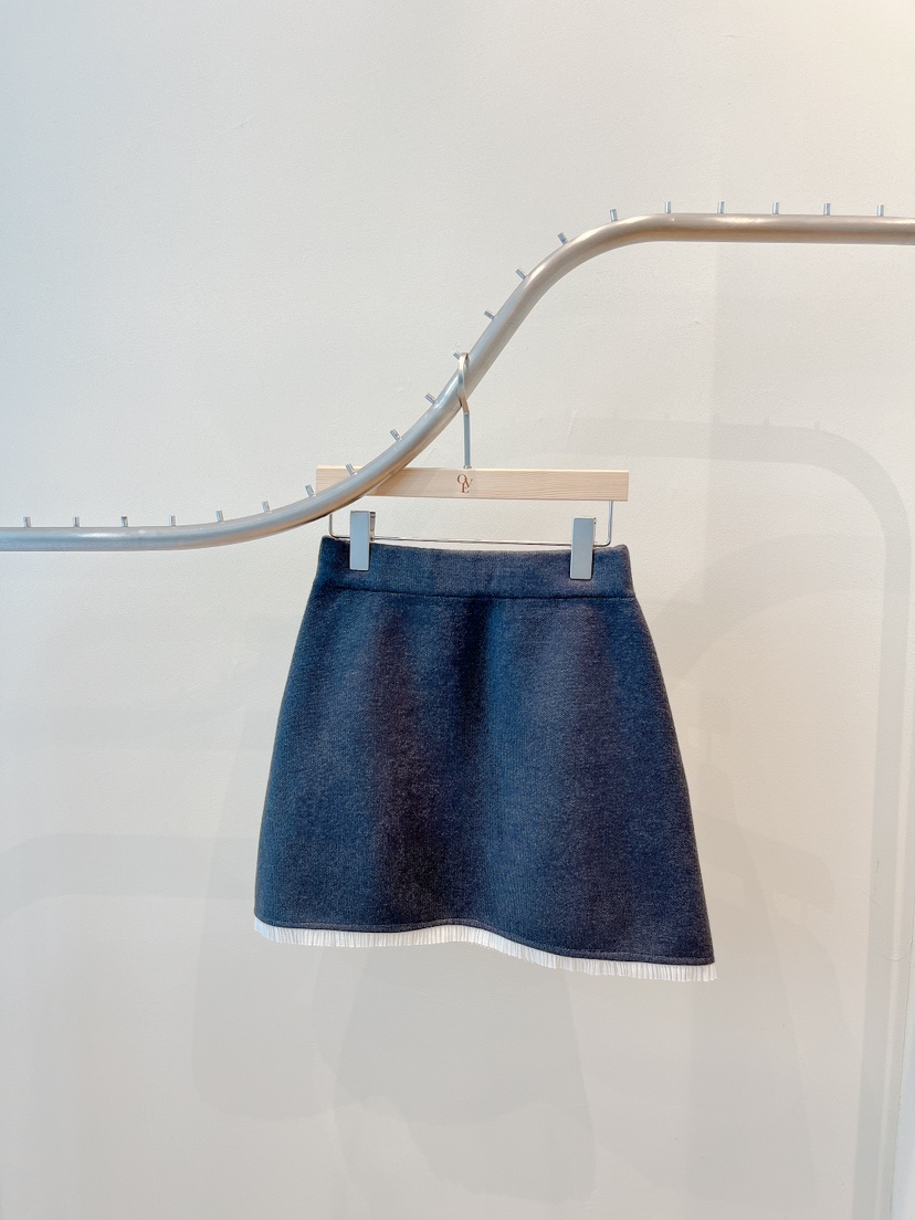 OVE韓國直郵㊣女士新品25秋冬真品推薦職業熱賣人氣時尚短裙OVE短裙圖色2