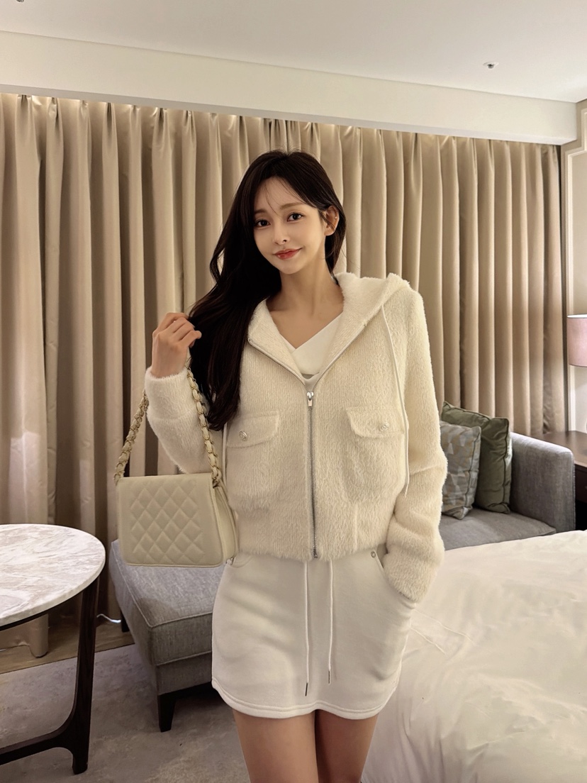 CLOTH東大門㊣實拍女士新款人氣25秋冬職業真品夾克泰迪熊連帽CLOTH夾克圖色1奶油色